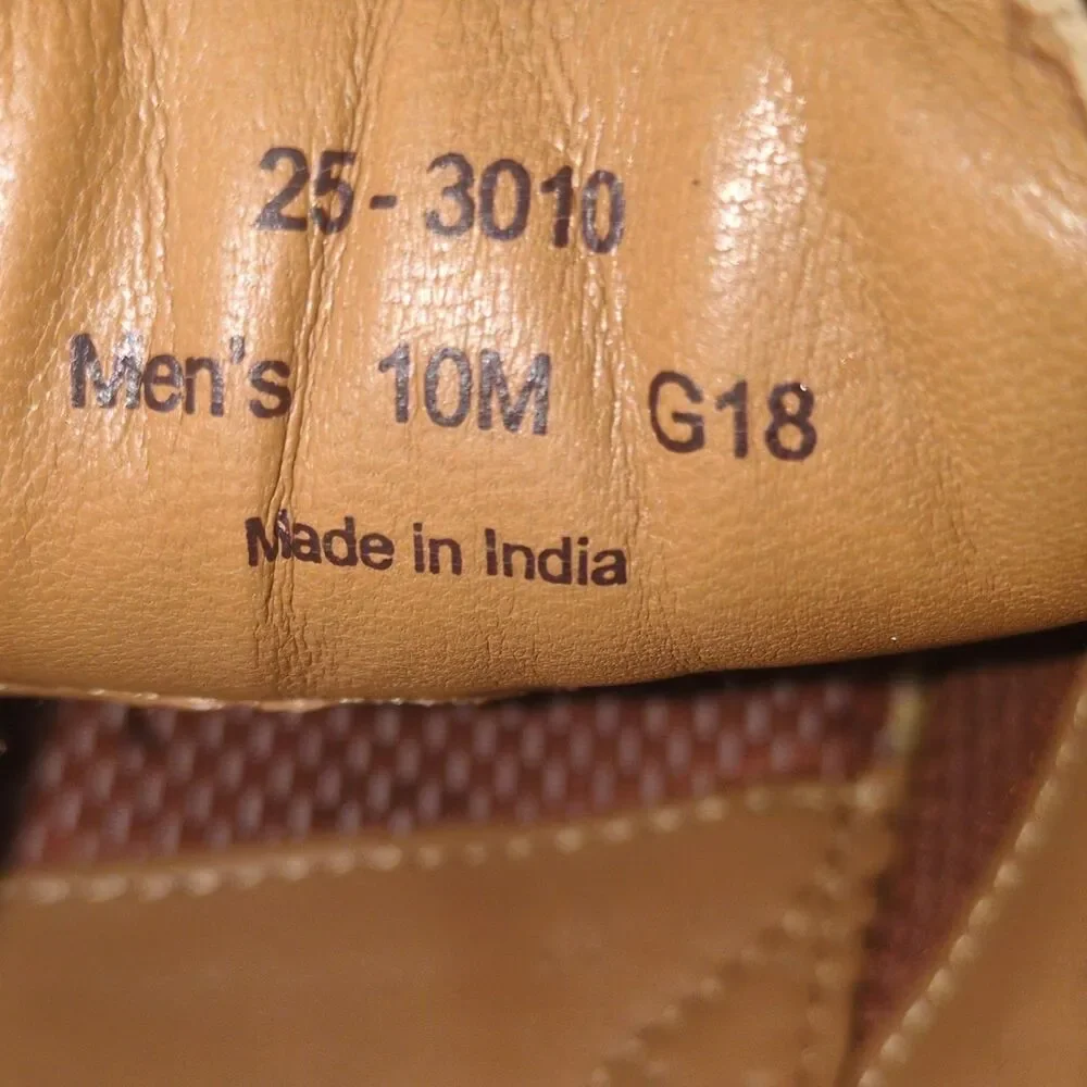 Johnston & Murphy Men's Suede Derby Dress Shoes Beige/Brown 10M Memory Foam